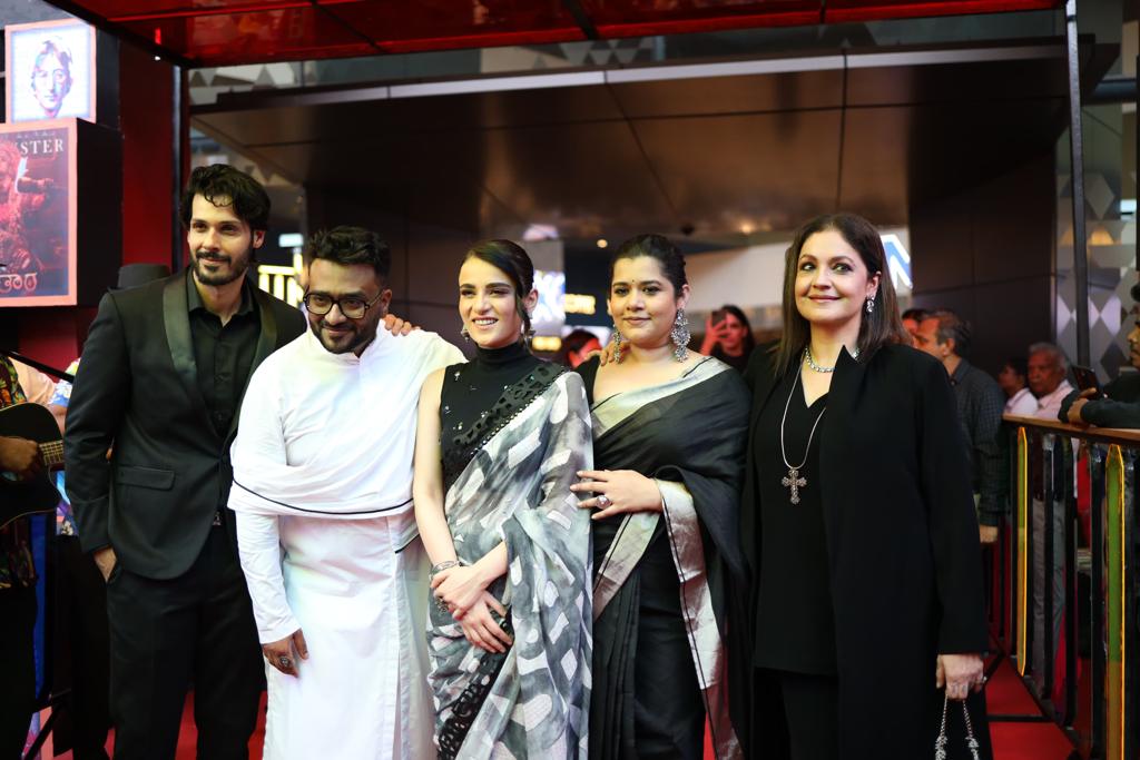 Sanaa earns standing ovation at the 54th edition of The International Film Festival of India 2023