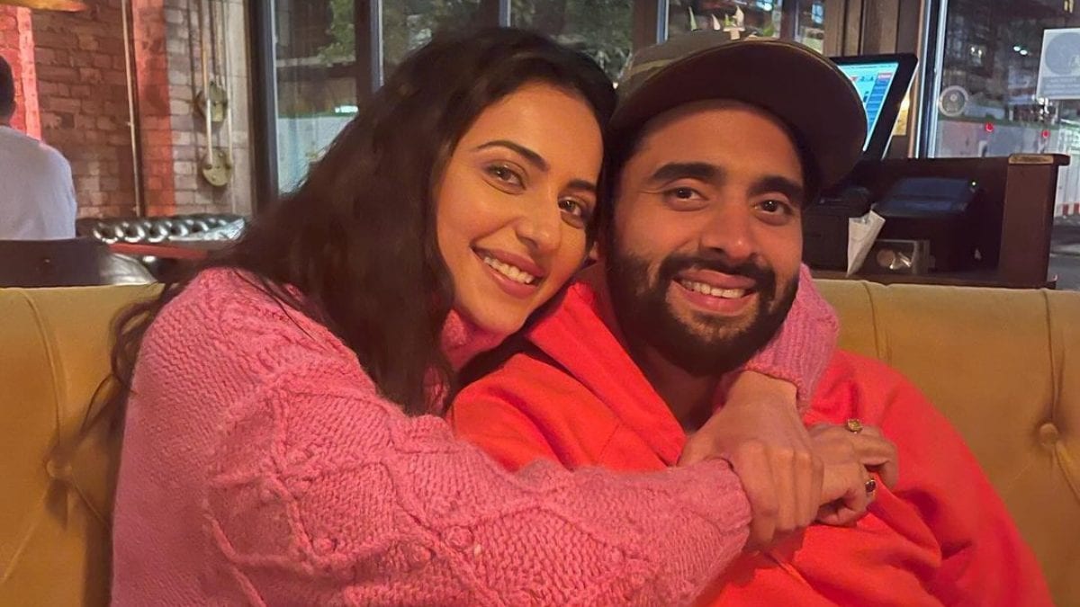 Jackky Bhagnani Will Give THIS Special Gift To Rakul Preet Singh On Their Wedding? Deets Inside