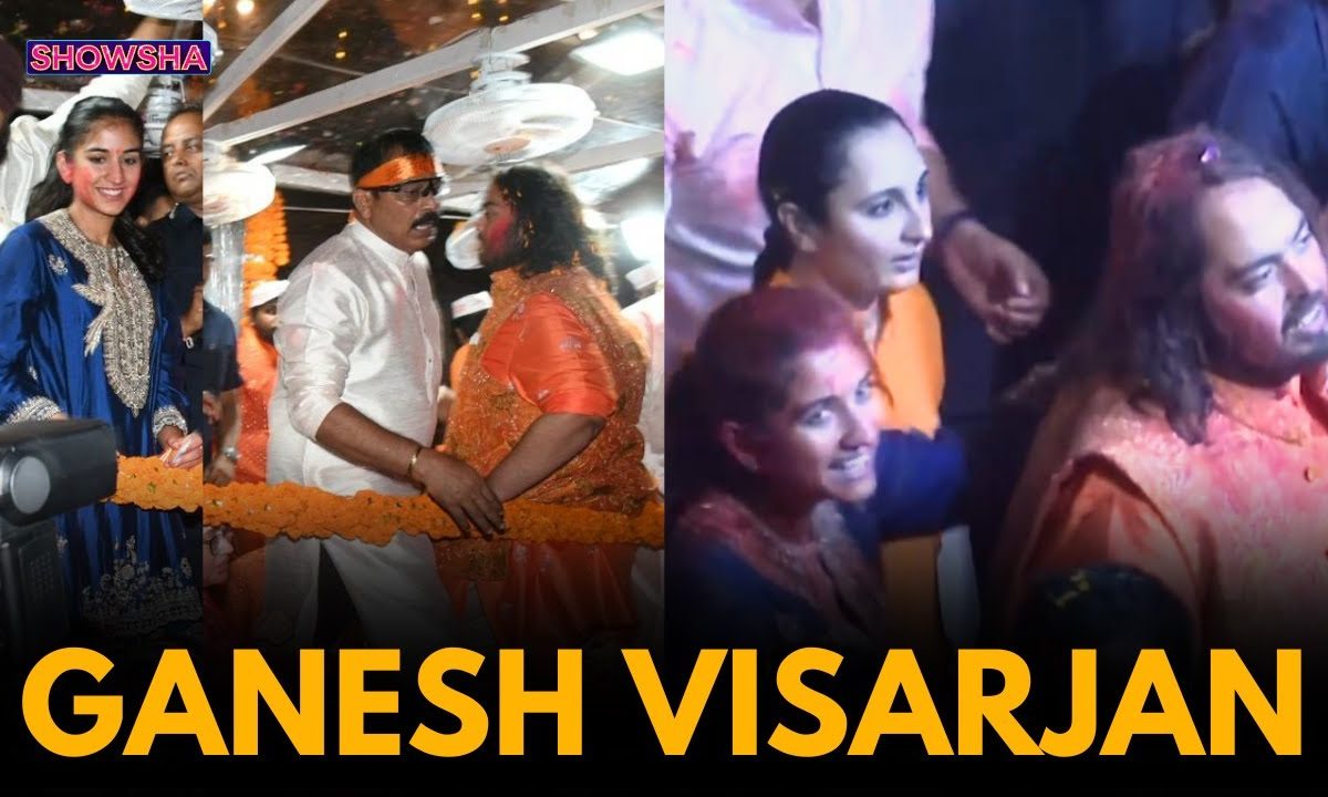 Anant Ambani & Radhika Merchant Join The Ambani Family Ganesh Visarjan Procession On Foot | WATCH