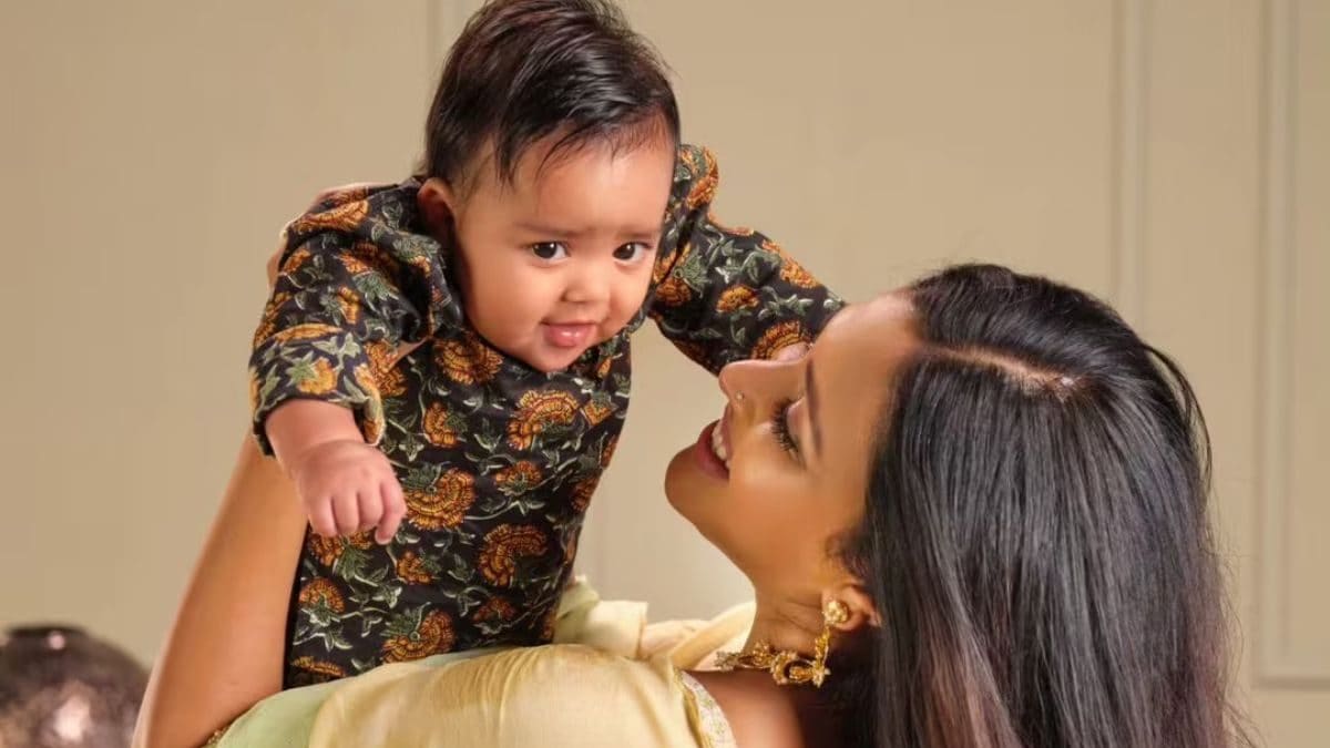 Actress Amala Paul’s Pics With Son Ilai Viral 