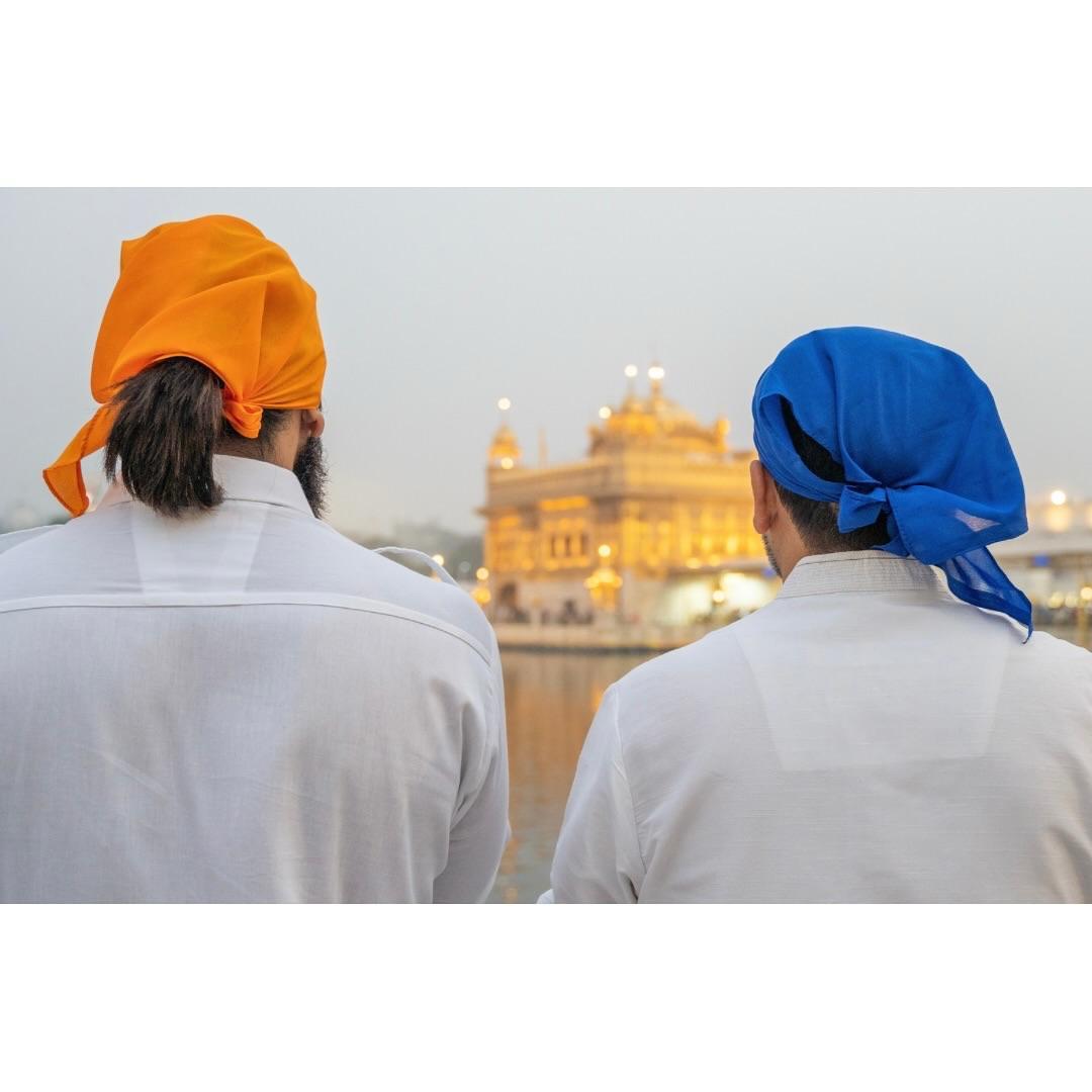 Ranveer Singh and Aditya Dhar seek blessings at the Golden Temple ahead of next schedule of their film