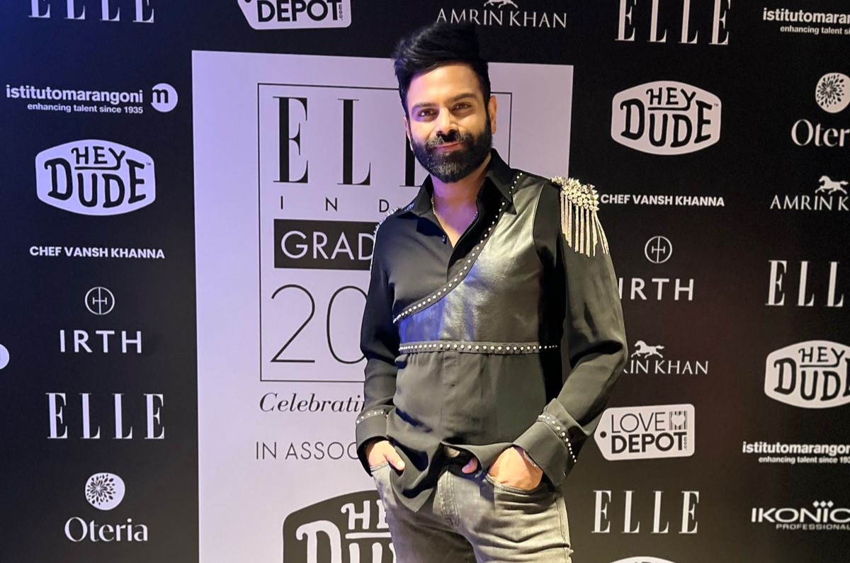 Sreerama Chandra sets new trends in the world of fashion, looks dapper in black at Elle India Graduates 2024