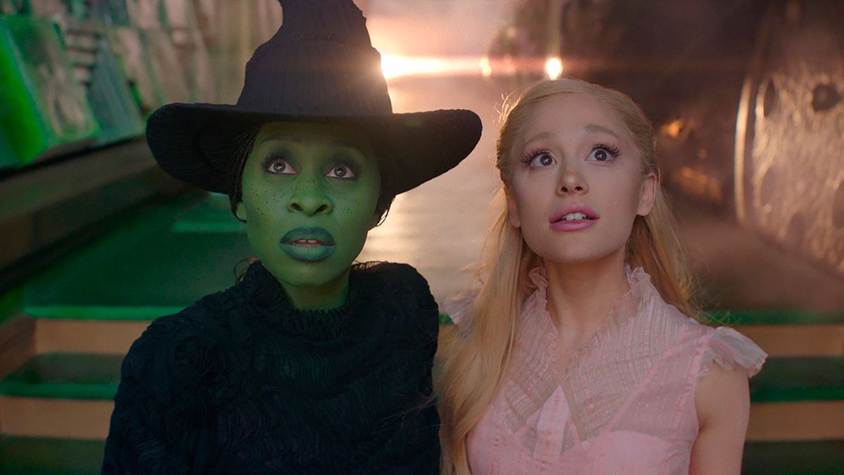 Wicked scores the biggest weekend for a Broadway adaptation in the US