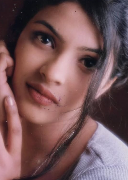 Priyanka Chopra's 1st Portfolio shoot